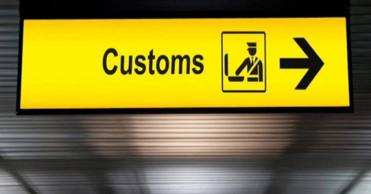 Complete Guide to Traveling with Gold: Indian Customs Regulations and Legal Framework